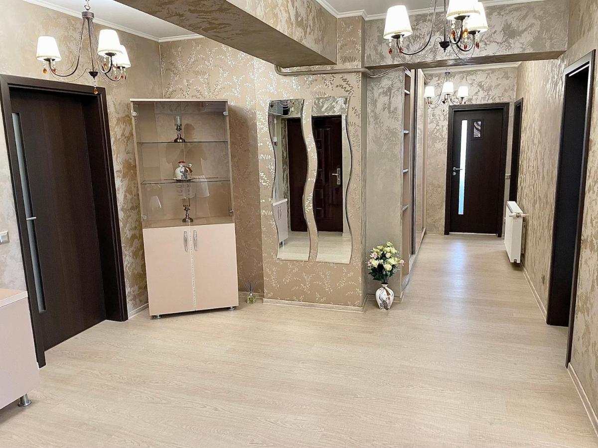 Dacia Residence Apartments Self Check-In Craiova Exterior photo