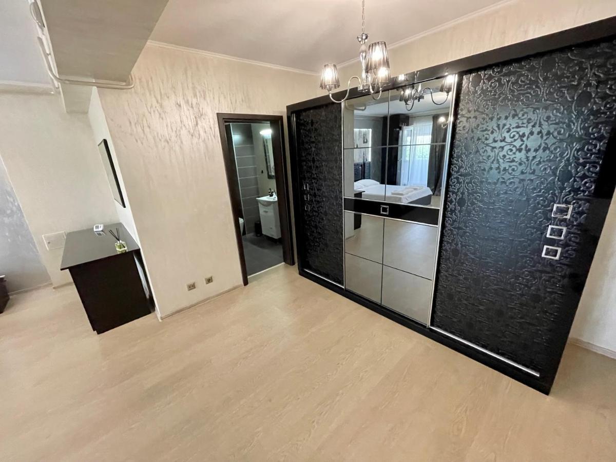 Dacia Residence Apartments Self Check-In Craiova Exterior photo